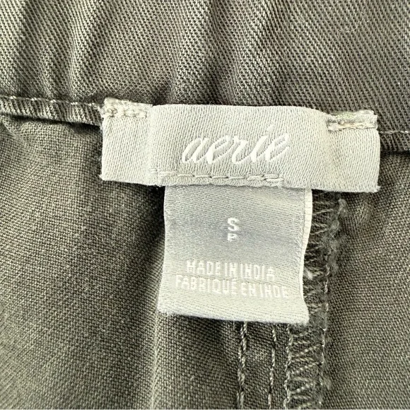 Aerie Gray 100% Lyocell Paperbag Tie Waist Camp-Style Shorts - Size Small - Picture 8 of 14